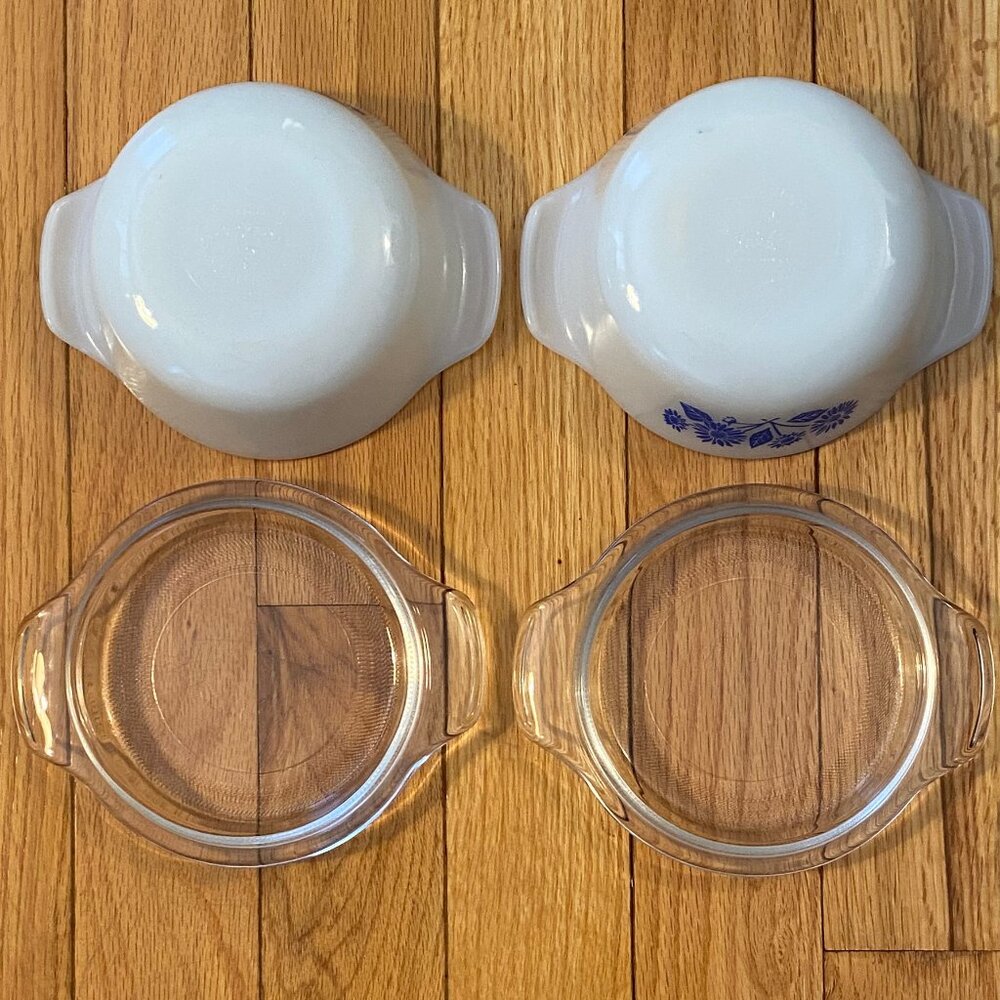 Vintage Milk GLASS Anchor Hocking Fire King Blue Cornflower 2 Bowls 120z w/lids - Picture 10 of 15